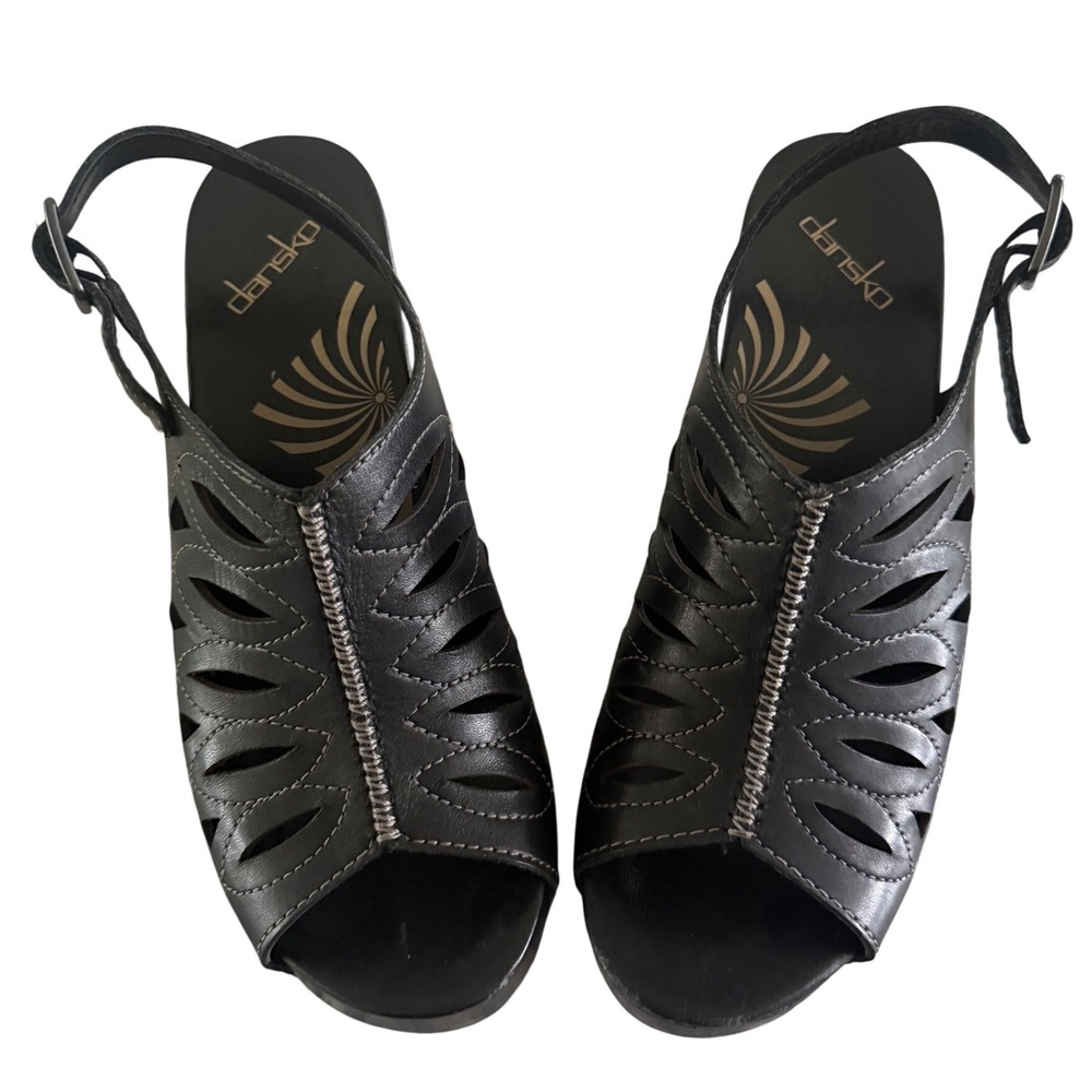 Dansko Clog Sandals Women's 41 Black Good Leather Cutout Studded Platform Heel